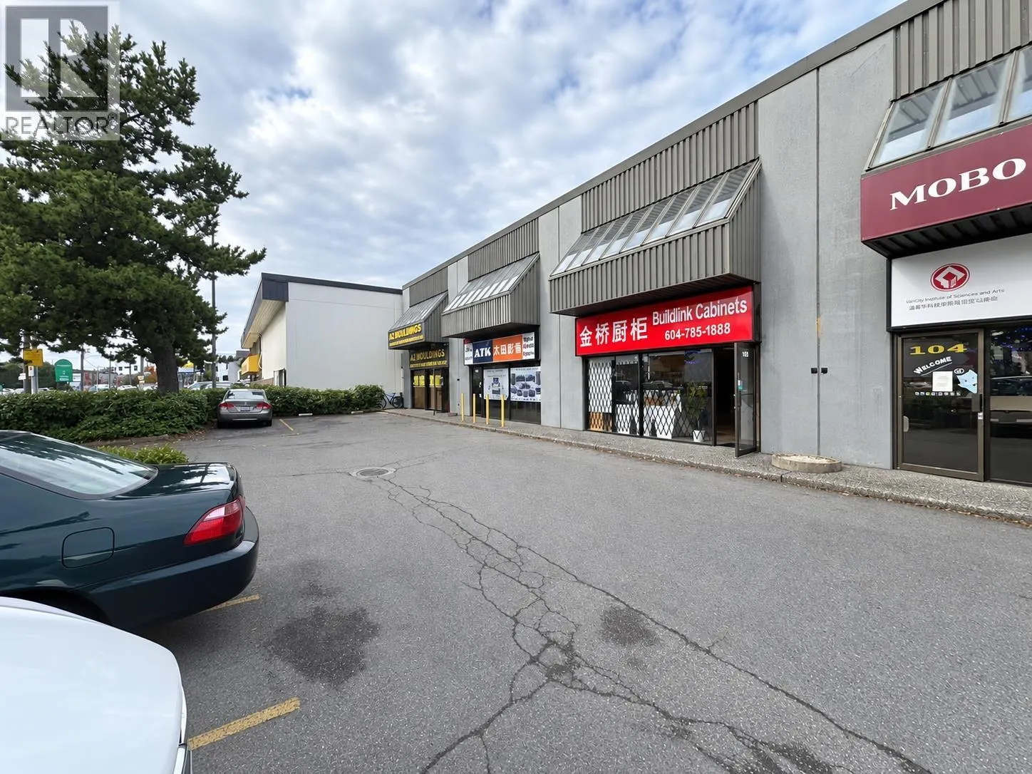 104 11511 BRIDGEPORT ROAD