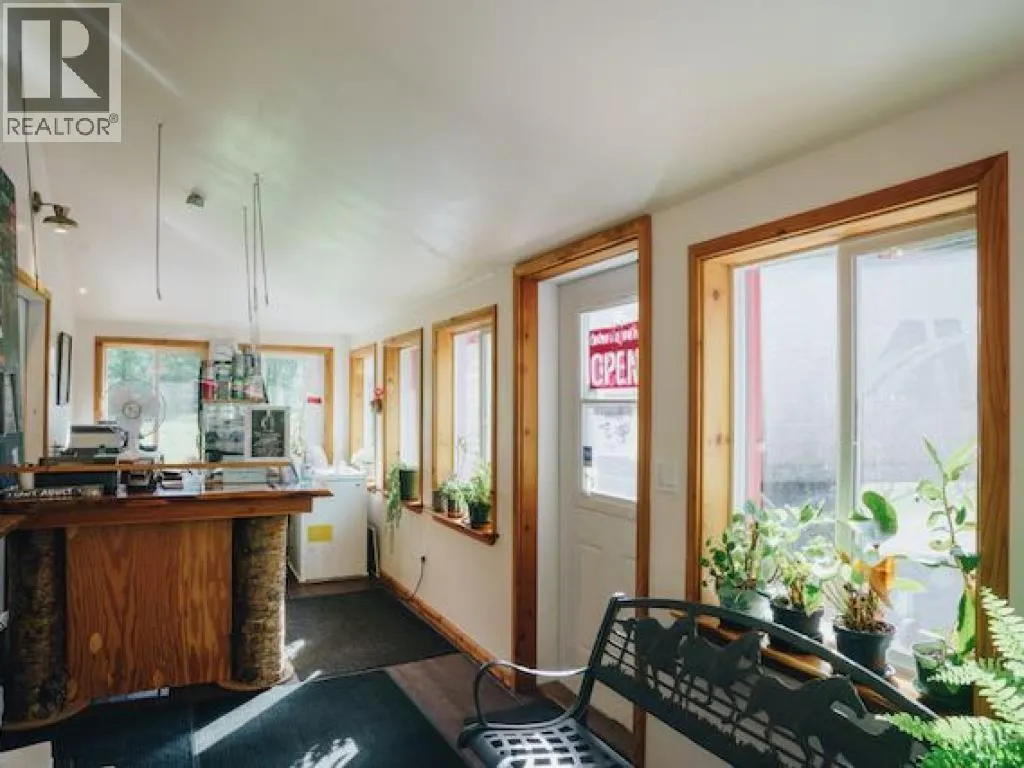 1680 MACKENZIE 20 HIGHWAY