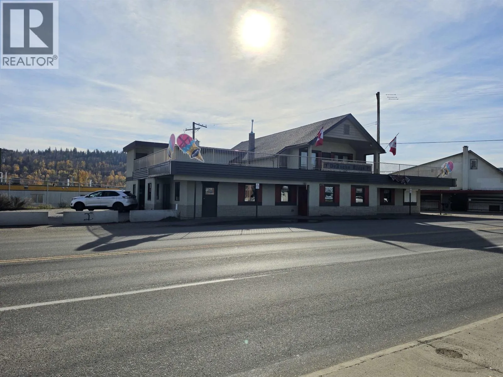 490 CARSON AVENUE