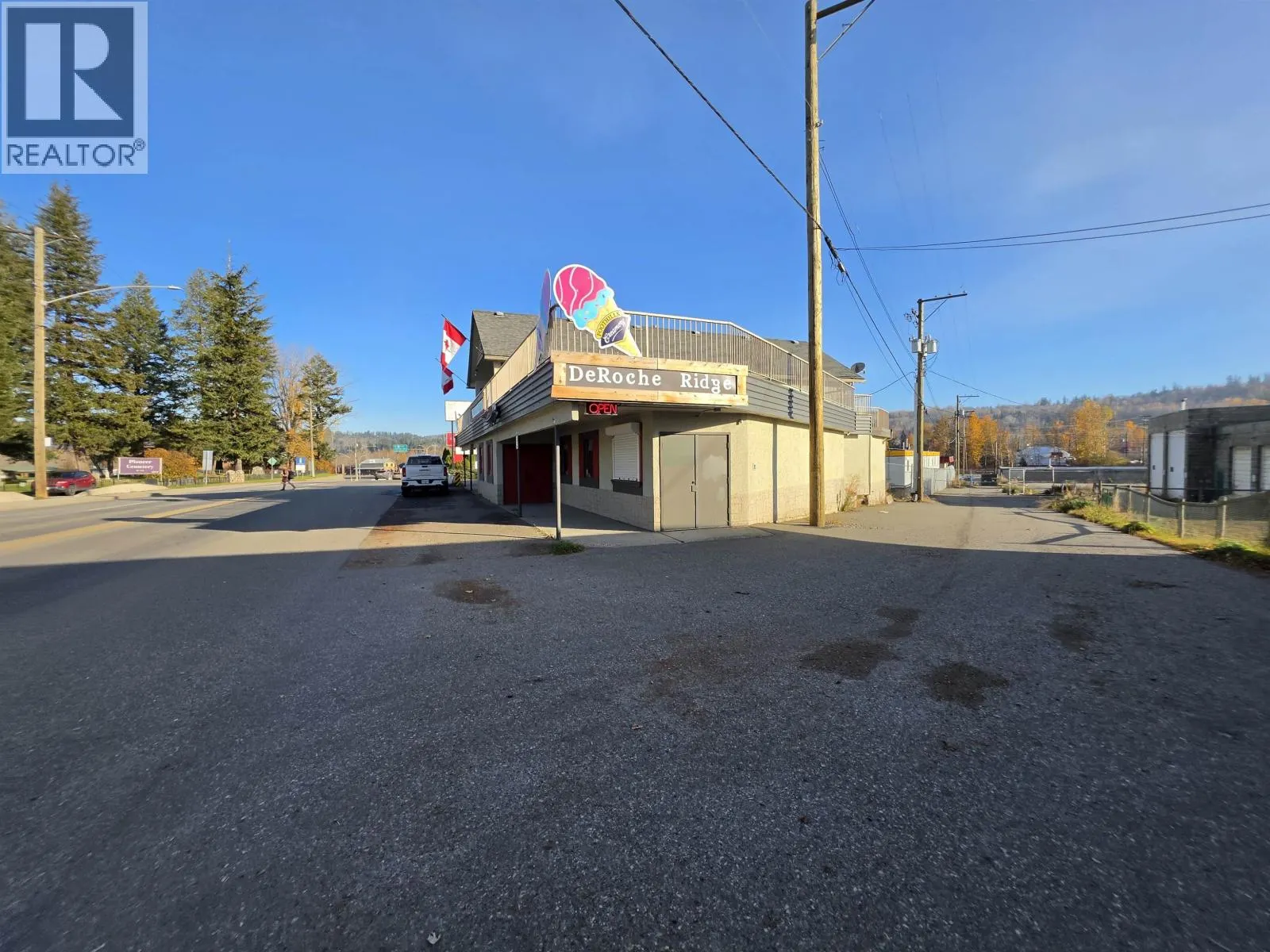 490 CARSON AVENUE