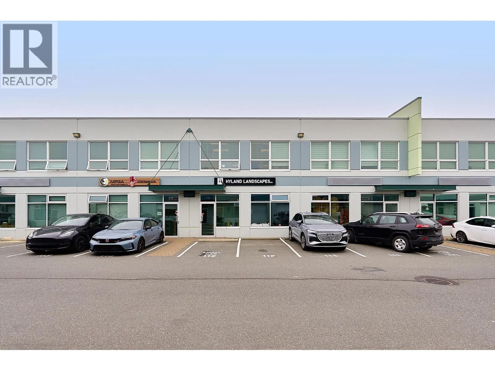 112 618 E KENT AVENUE SOUTH