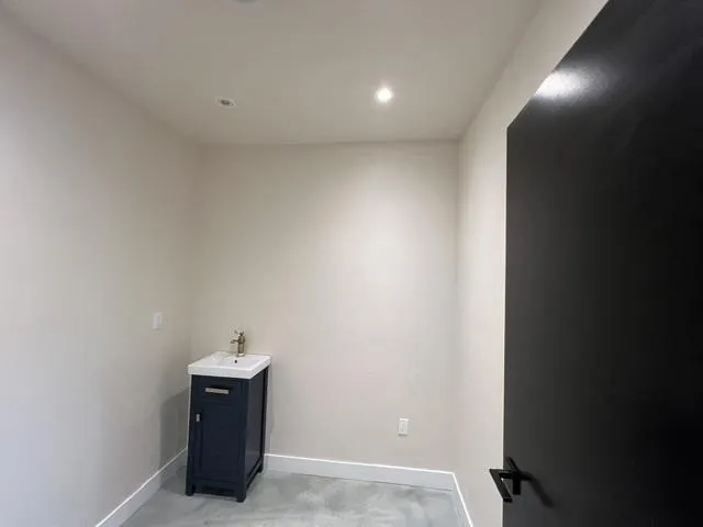C310 20178 96 AVENUE