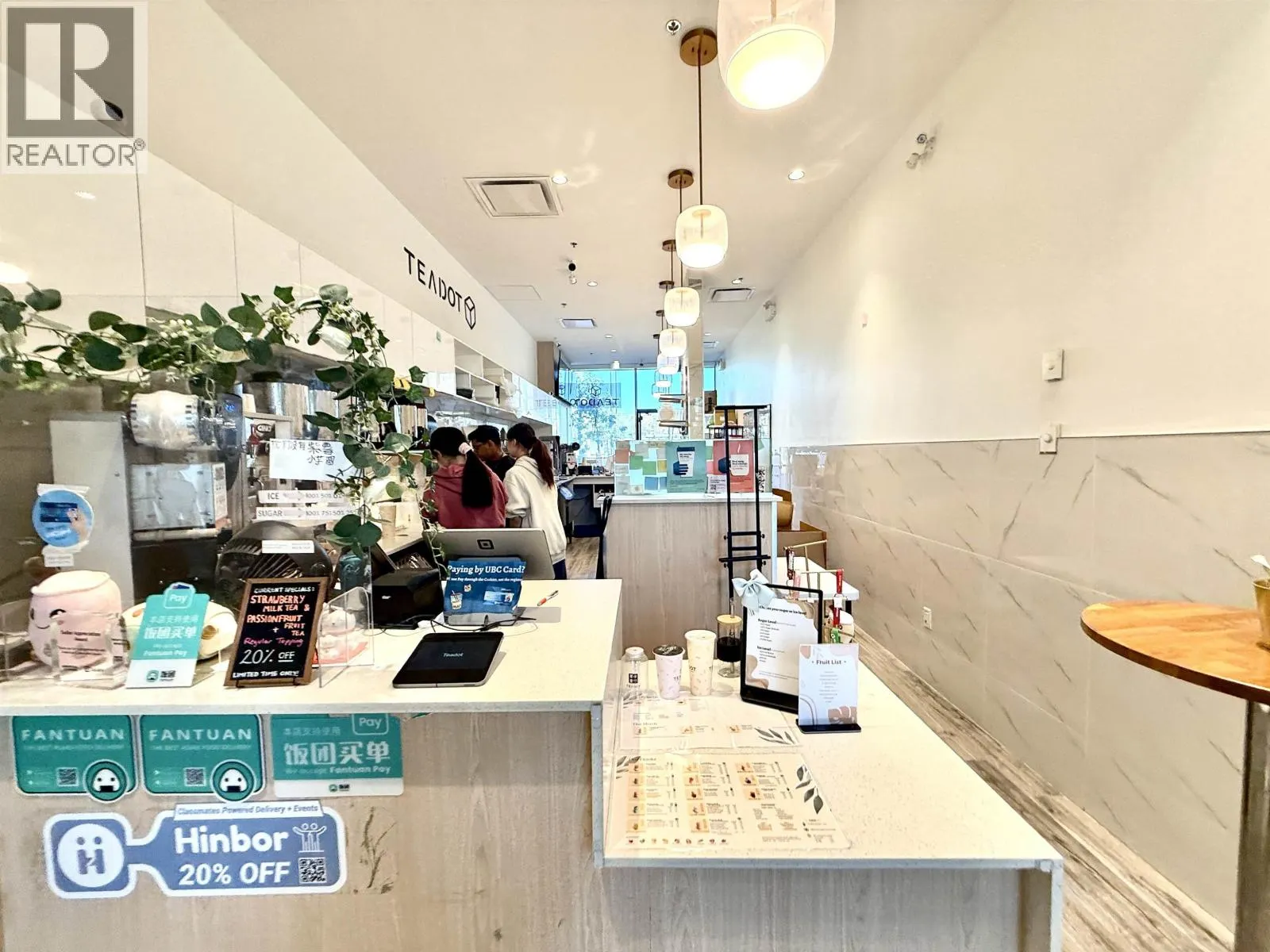 1303 6133 UNIVERSITY BOULEVARD