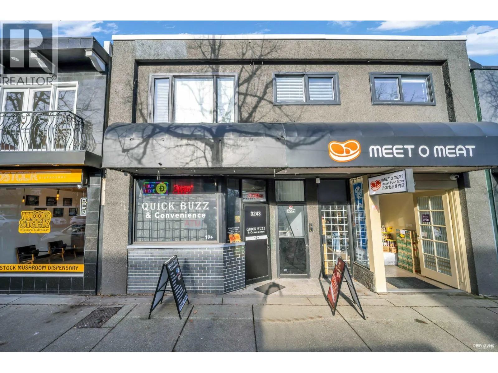 3243 W BROADWAY
