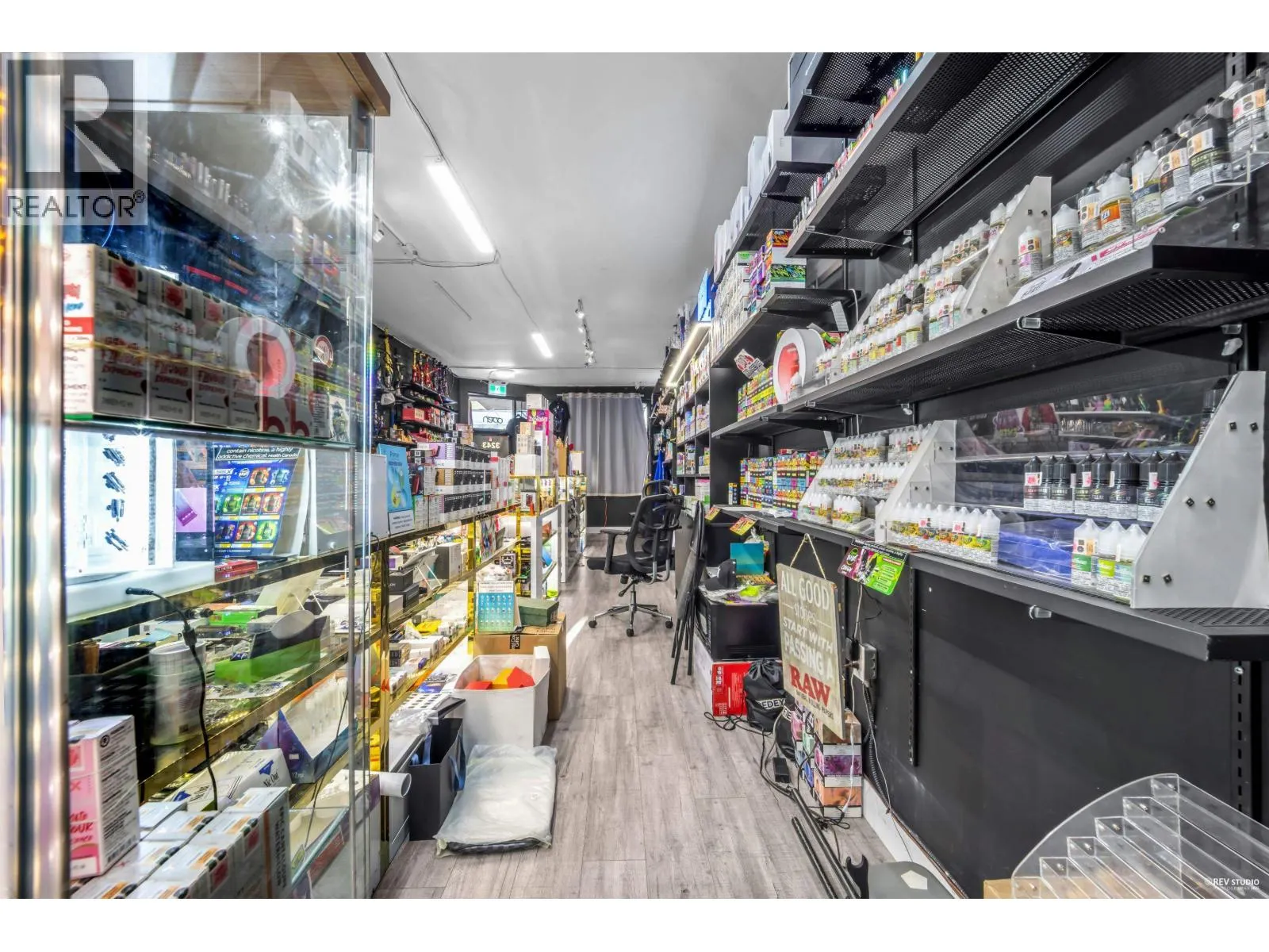 3243 W BROADWAY