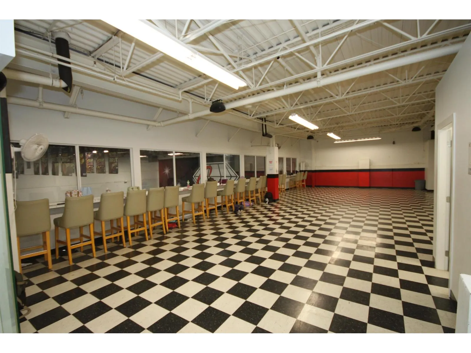 14,15,16 34100 SOUTH FRASER WAY