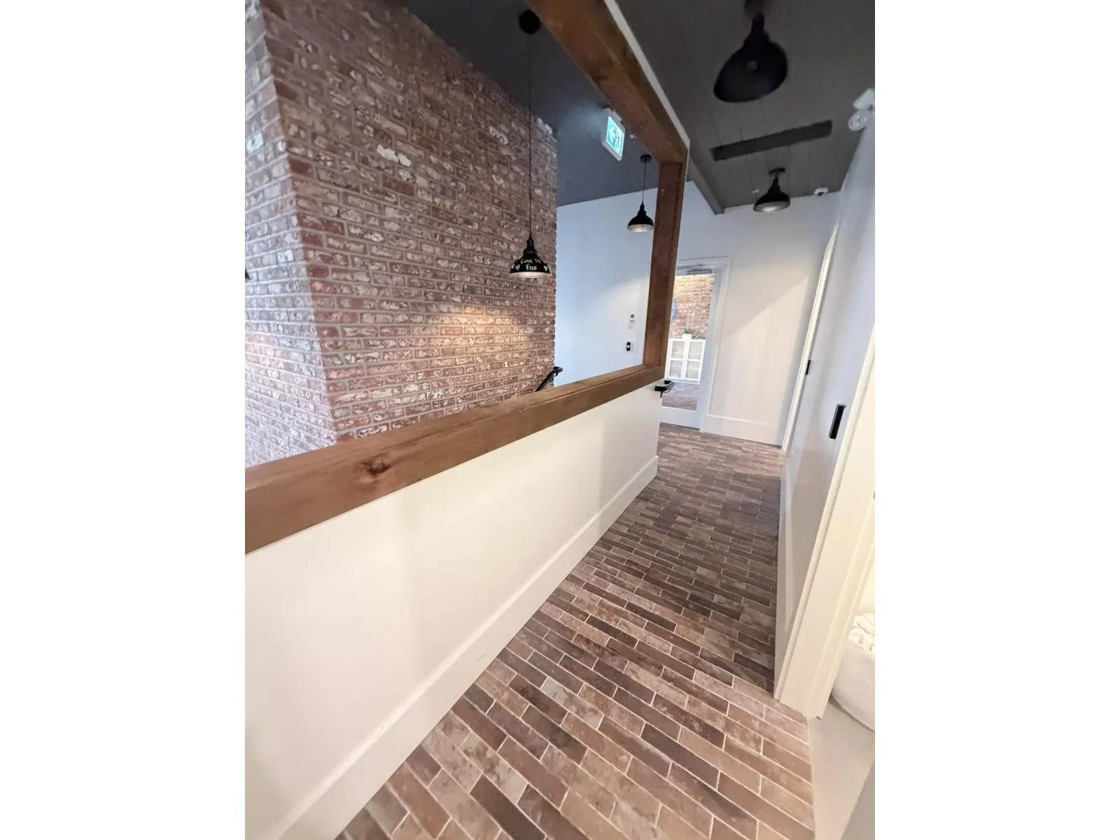 201 45925 THUNDERBIRD LANE|Chilliwack Downtown