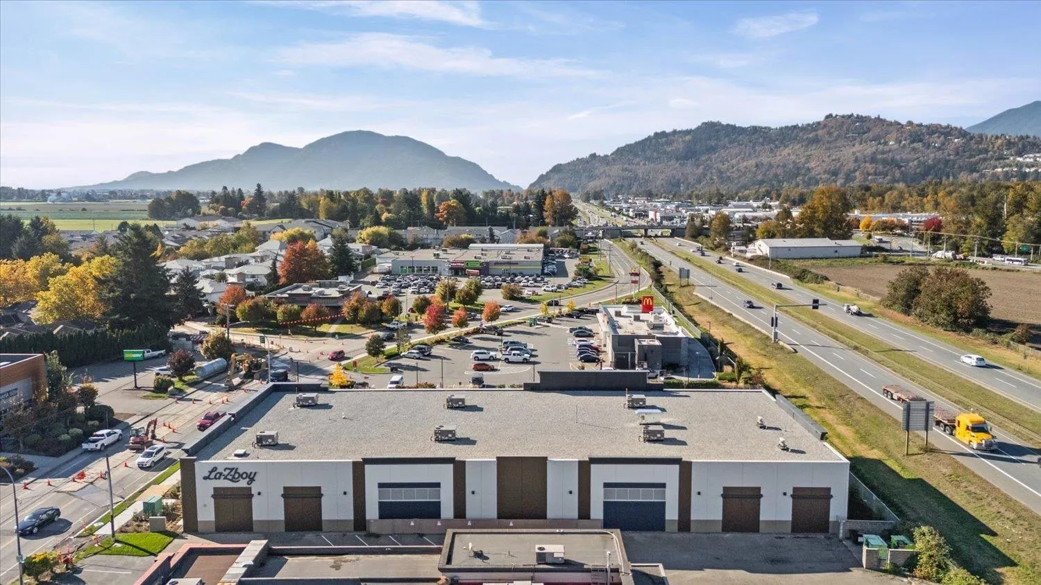 1A 45295 LUCKAKUCK WAY|Sardis West Vedder