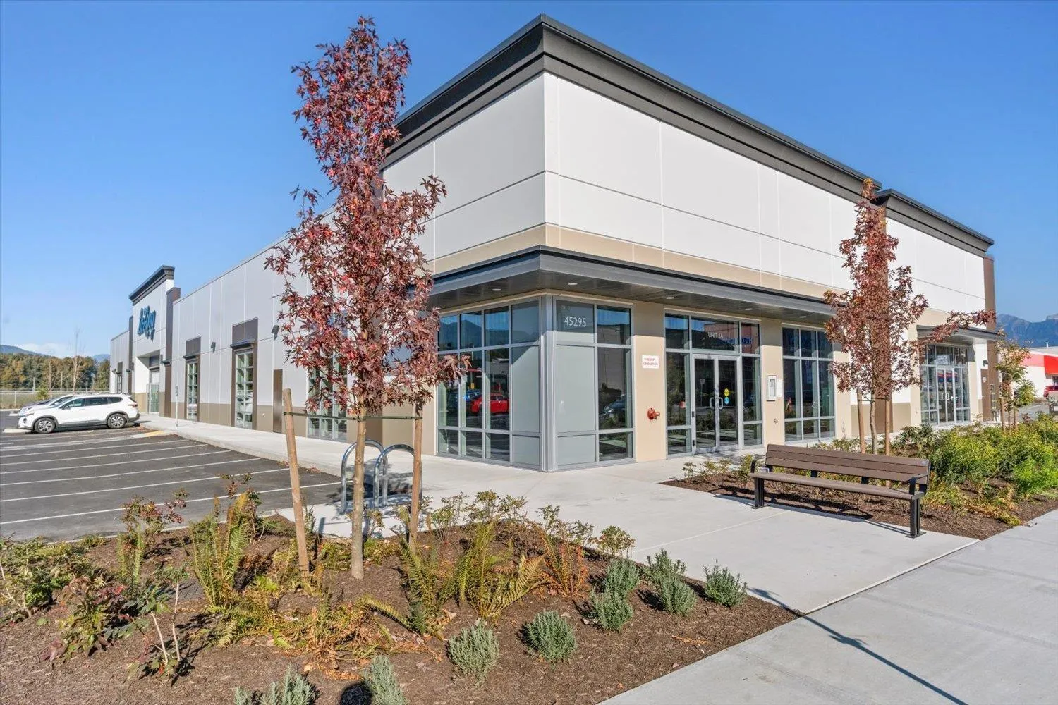 1A 45295 LUCKAKUCK WAY|Sardis West Vedder