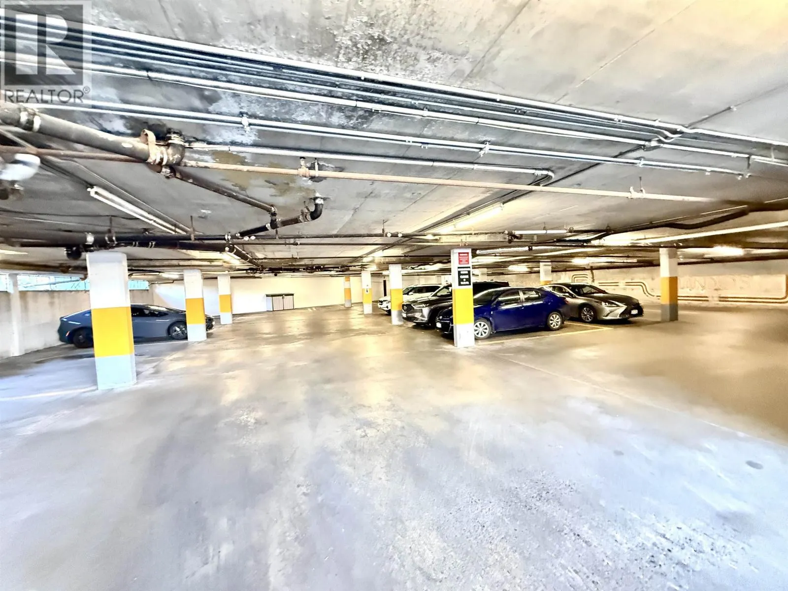5505 KINGSWAY