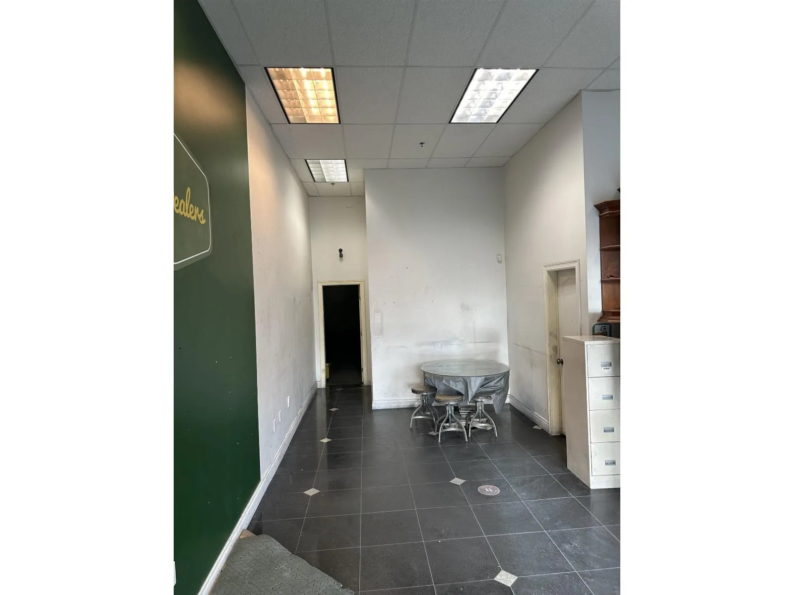8 13025 84 AVENUE