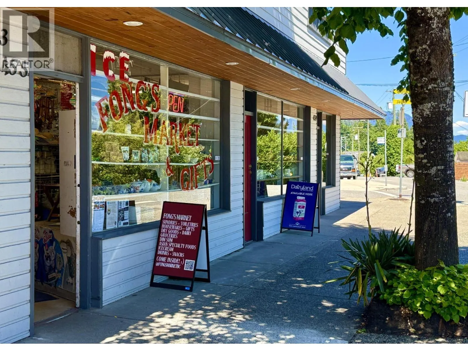455 MARINE DRIVE