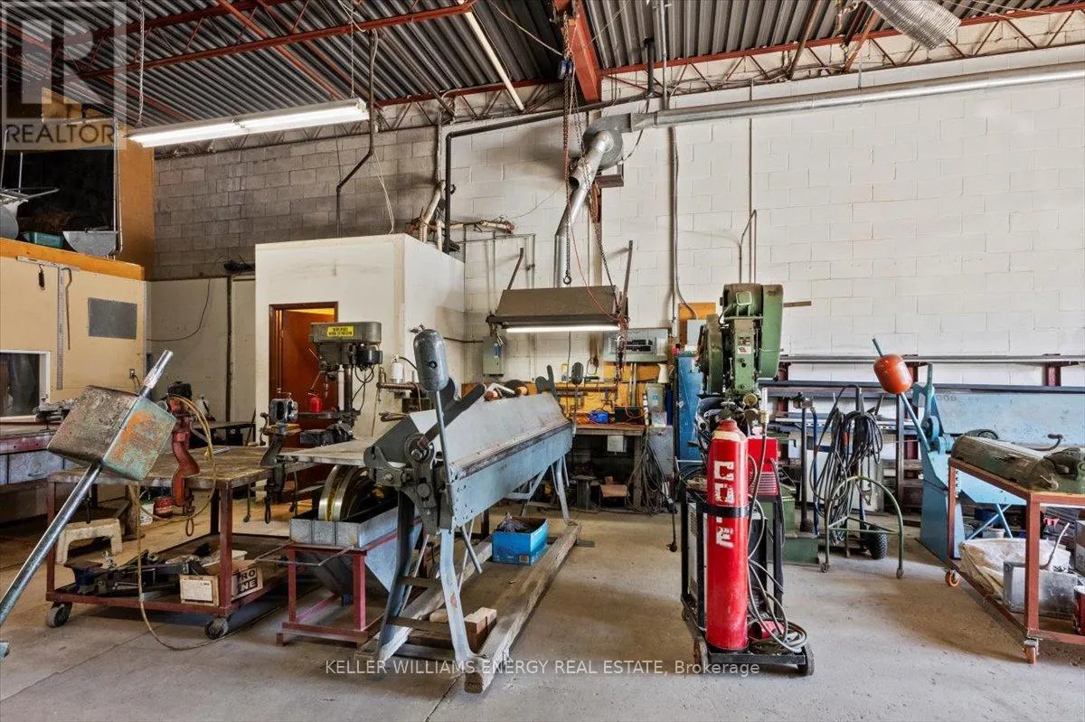 UNIT 16 - 1033 TOY AVENUE, #Unit 16