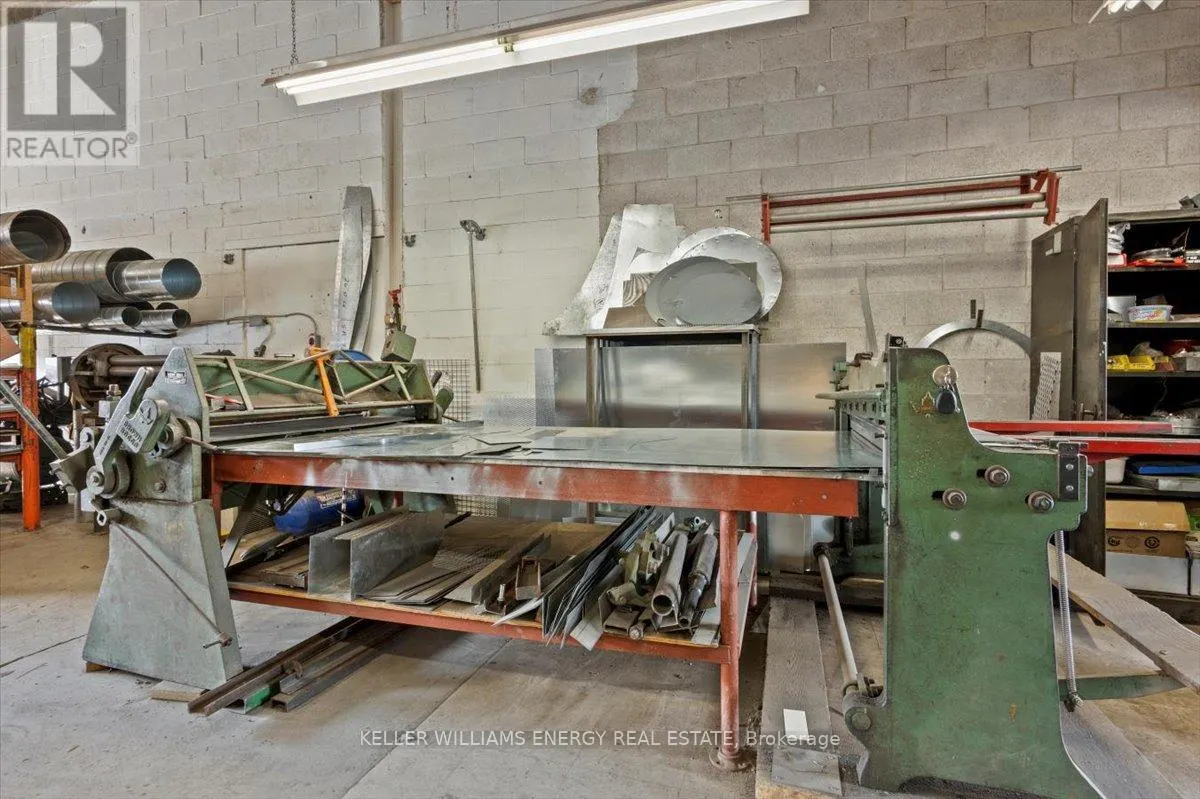 UNIT 16 - 1033 TOY AVENUE, #Unit 16