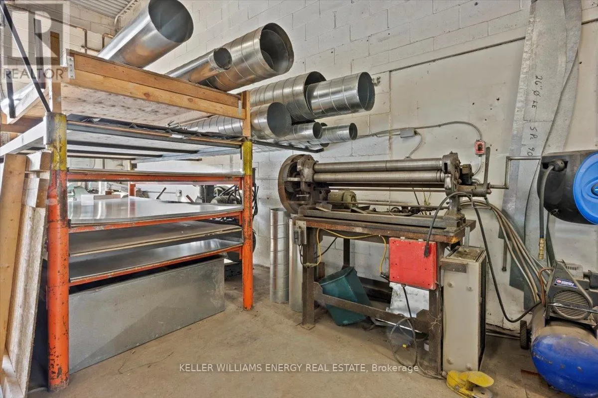 UNIT 16 - 1033 TOY AVENUE, #Unit 16