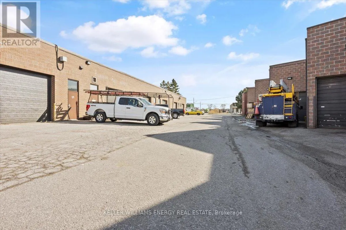 UNIT 16 - 1033 TOY AVENUE, #Unit 16