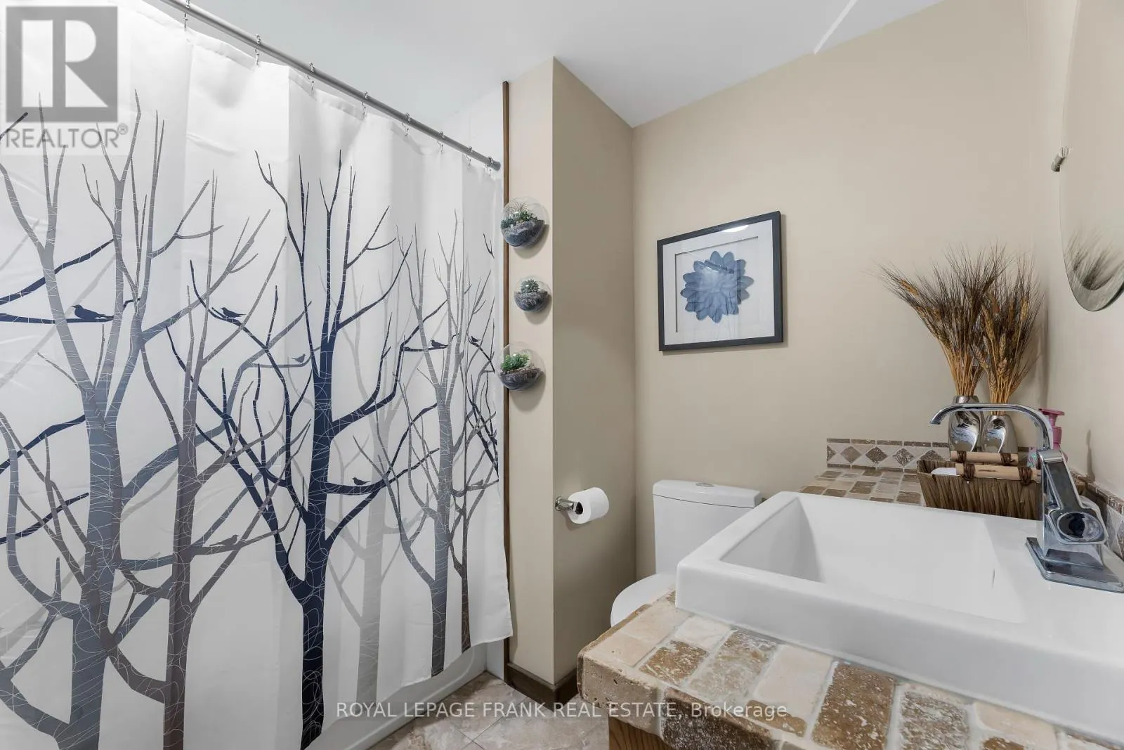 264 WILLIAMS POINT ROAD