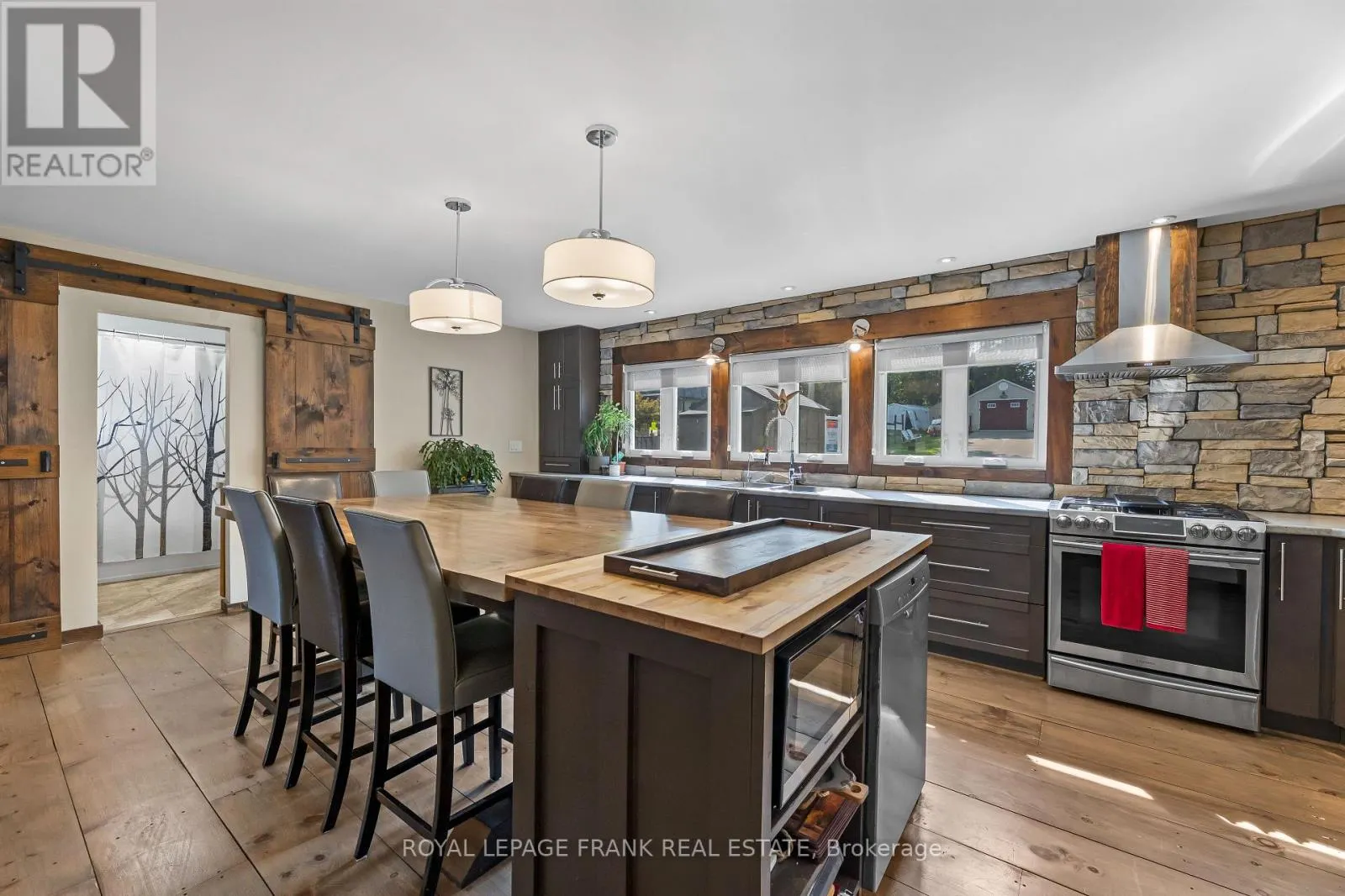 264 WILLIAMS POINT ROAD