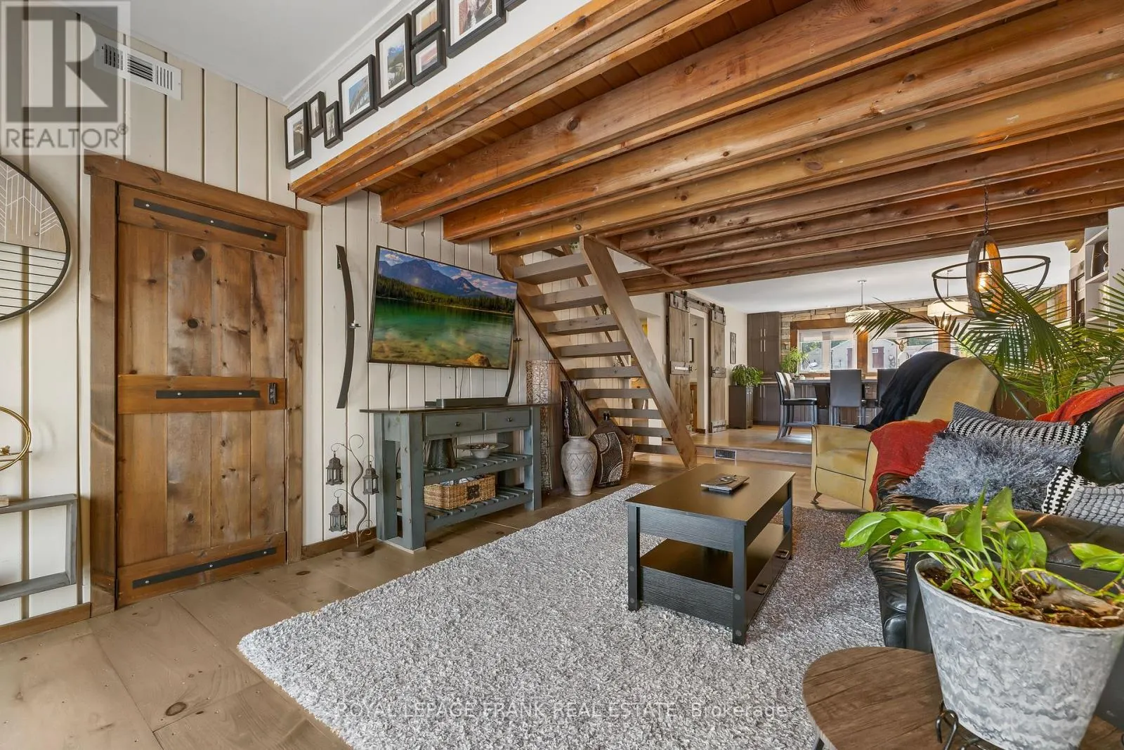 264 WILLIAMS POINT ROAD