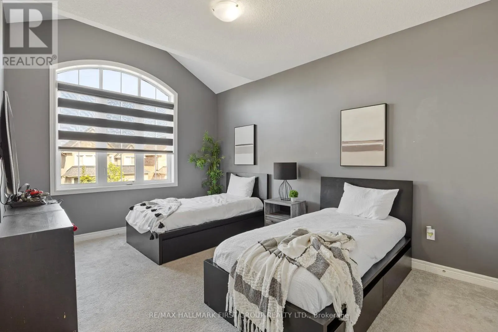 133 AUCKLAND DRIVE