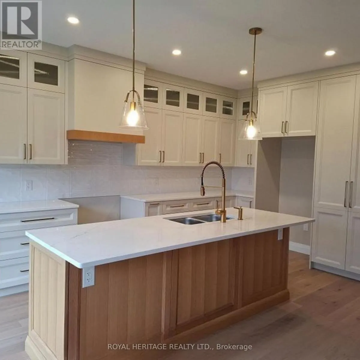 42 ST AUGUSTINE DRIVE