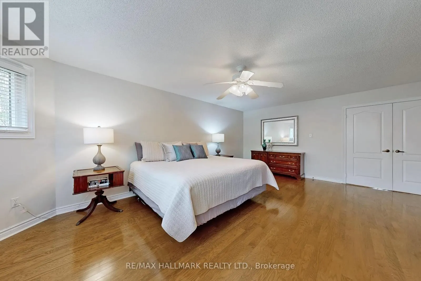8 STEARNS COURT