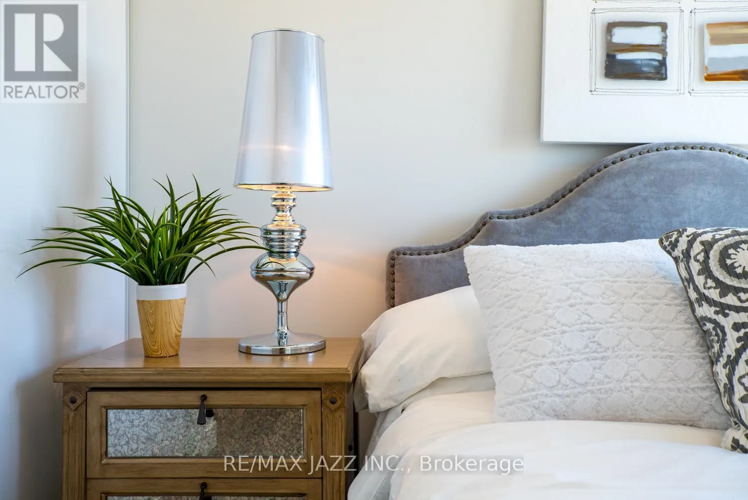 1205 - 100 BOND STREET E, #1205