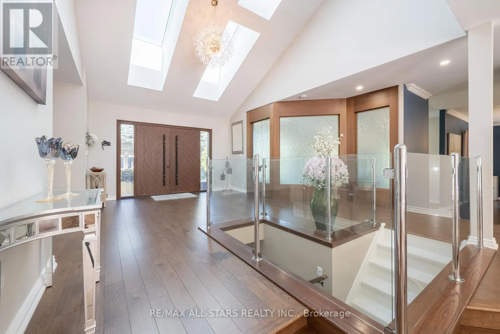 64 WOODBRIDGE CIRCLE