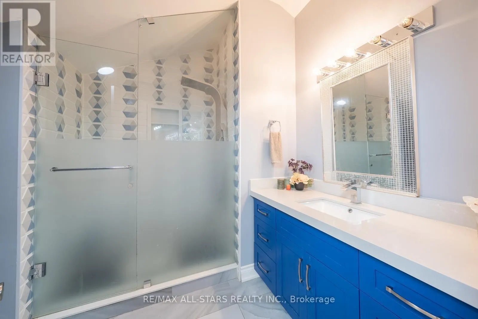 64 WOODBRIDGE CIRCLE