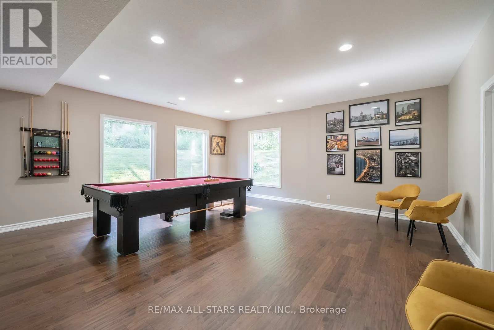 64 WOODBRIDGE CIRCLE