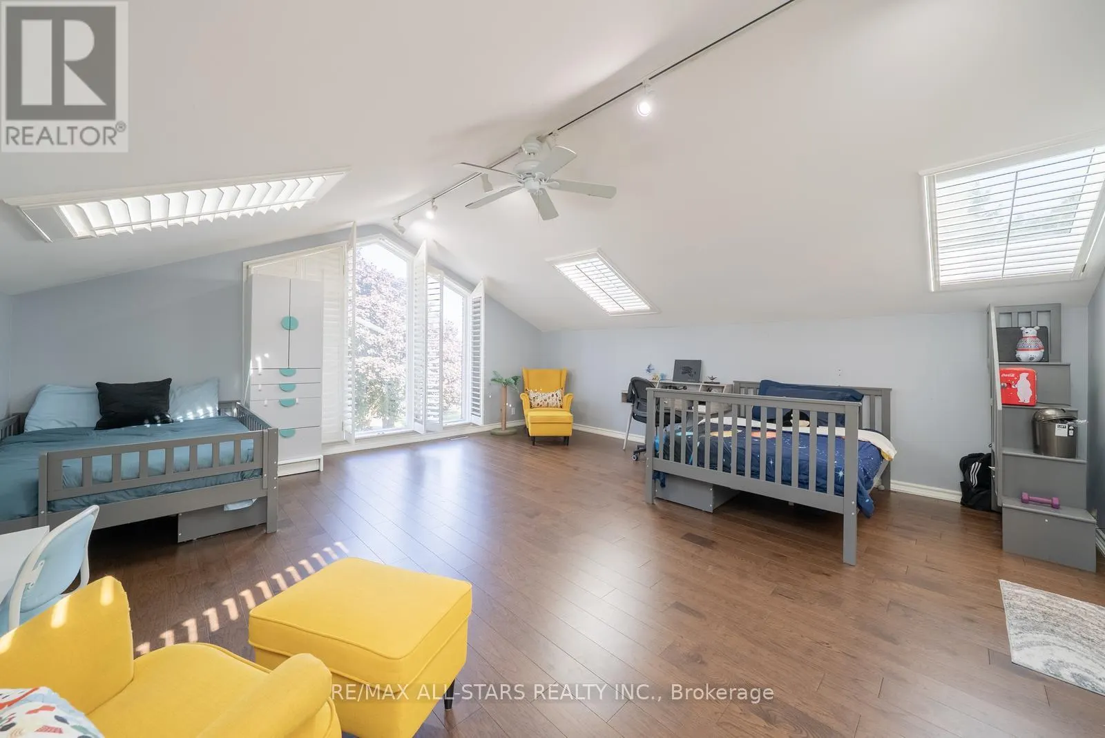 64 WOODBRIDGE CIRCLE