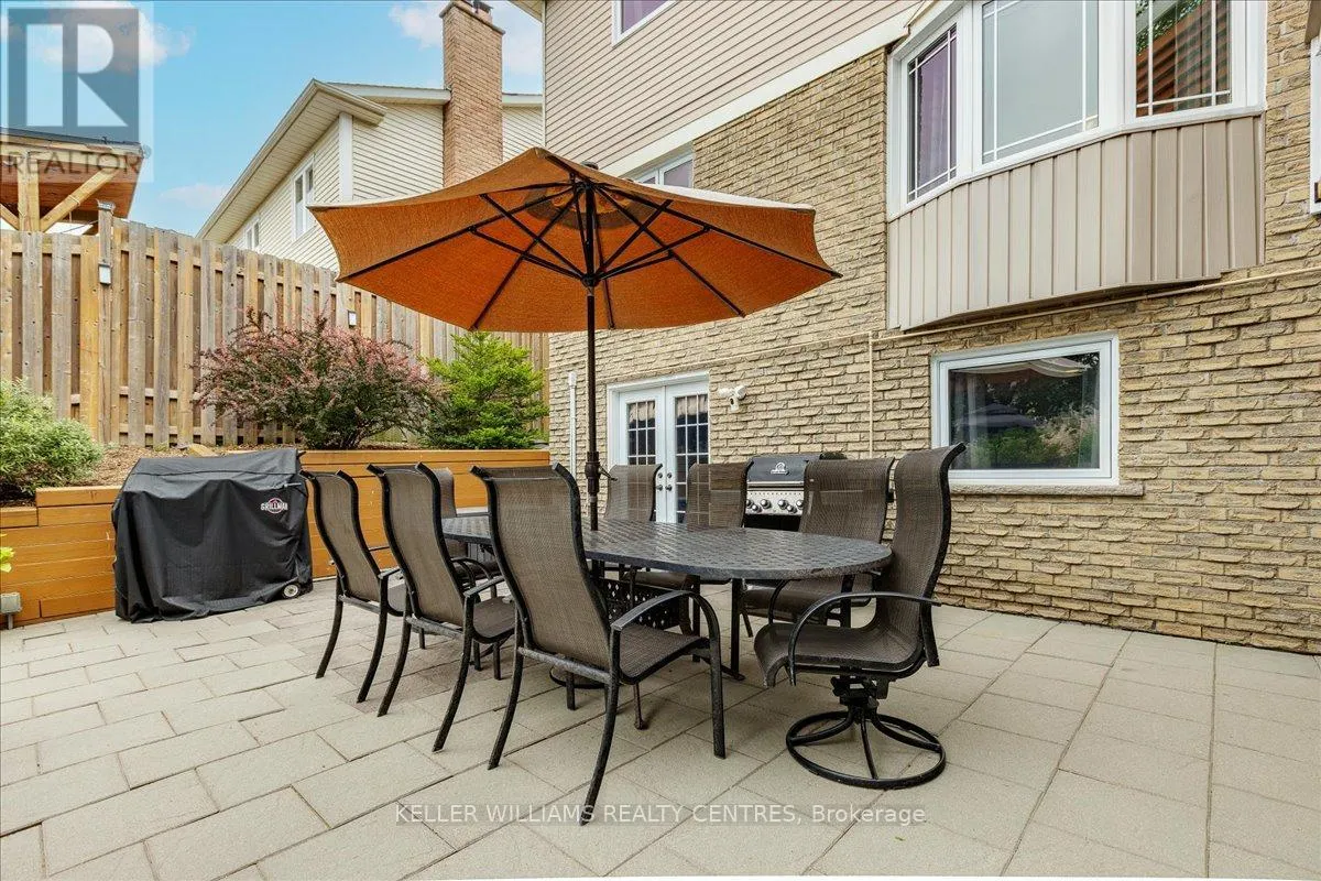 875 KNOTWOOD COURT