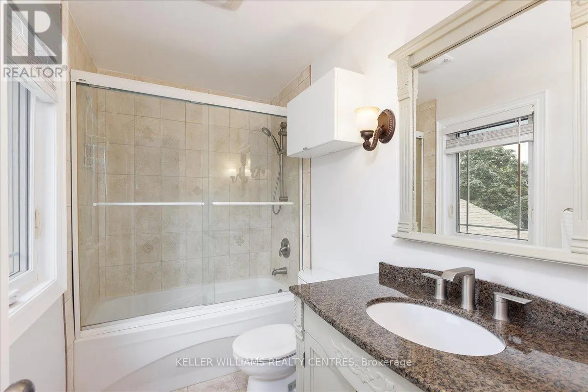 875 KNOTWOOD COURT