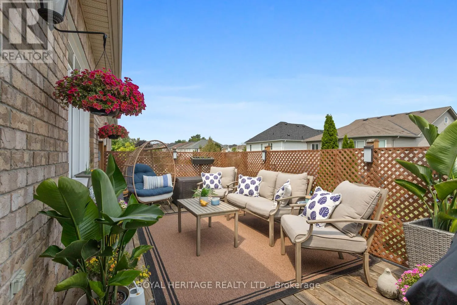 11 PIPER CRESCENT