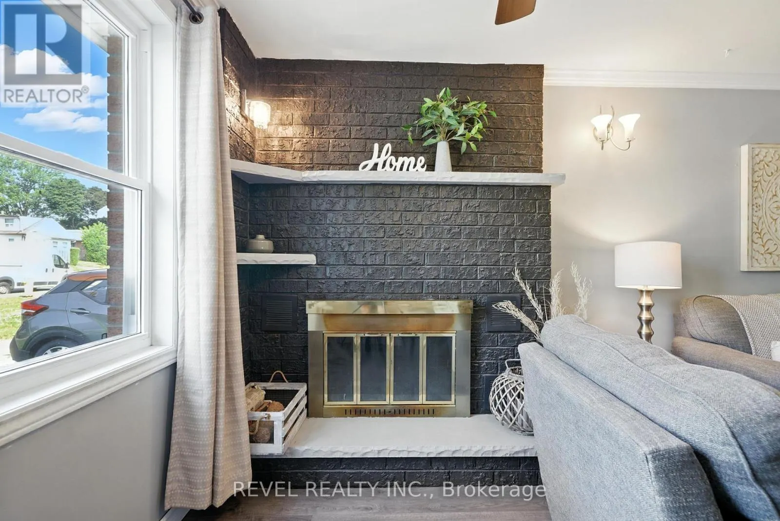 57 ROSEHILL BOULEVARD
