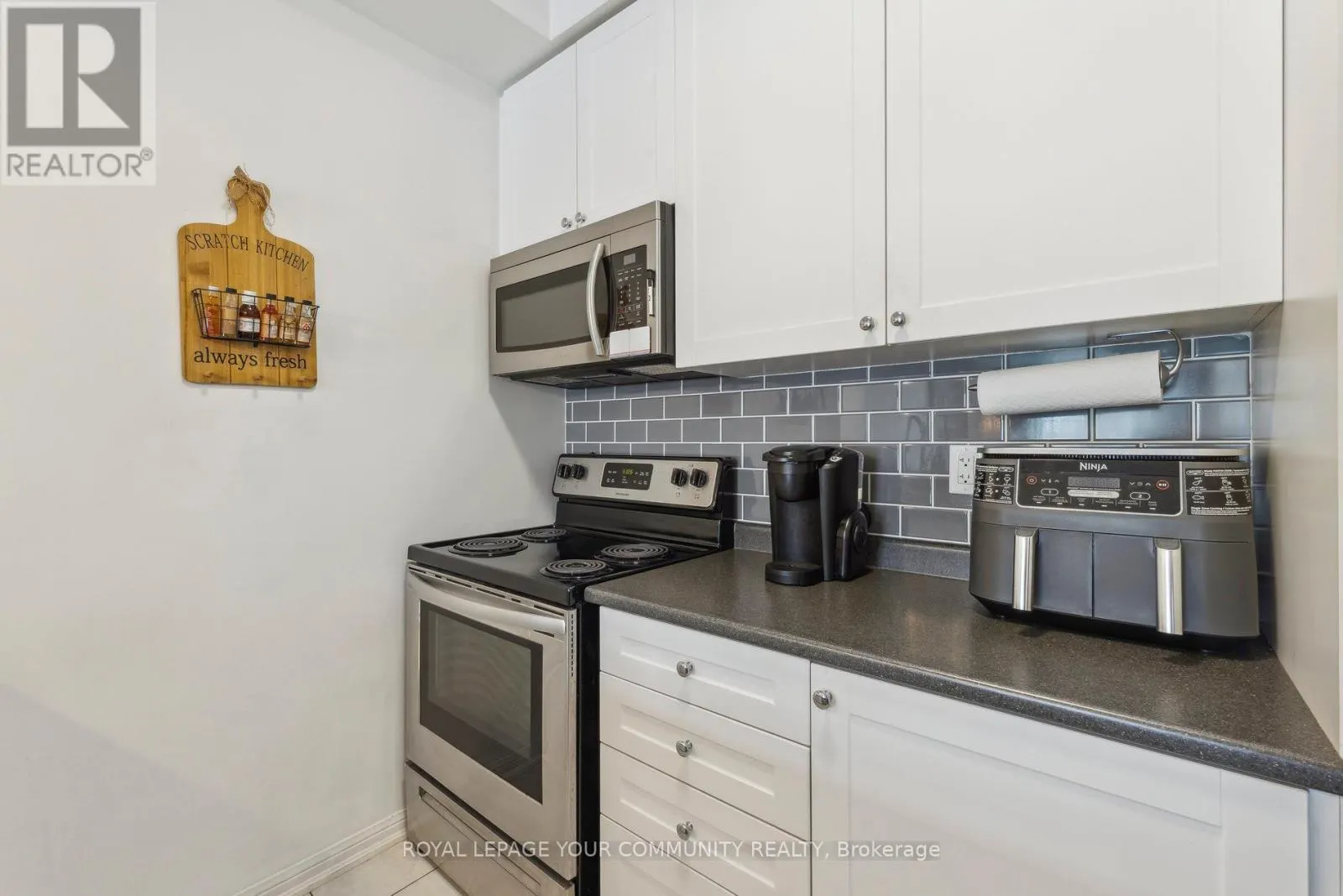 102 - 80 ASPEN SPRINGS DRIVE