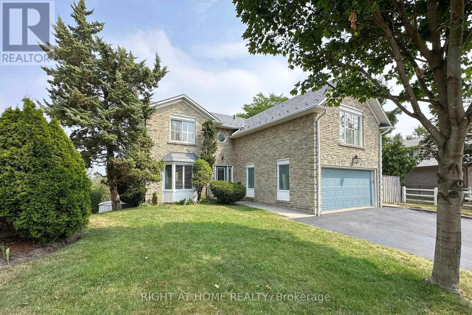102 HIALEAH CRESCENT