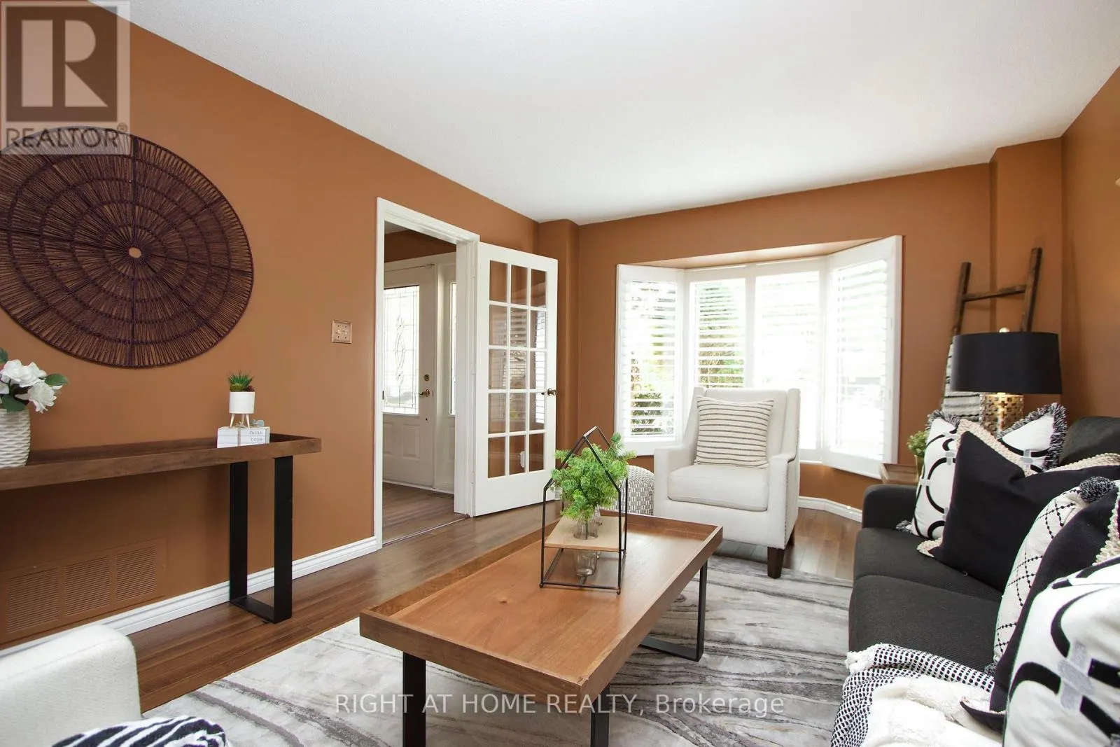 102 HIALEAH CRESCENT