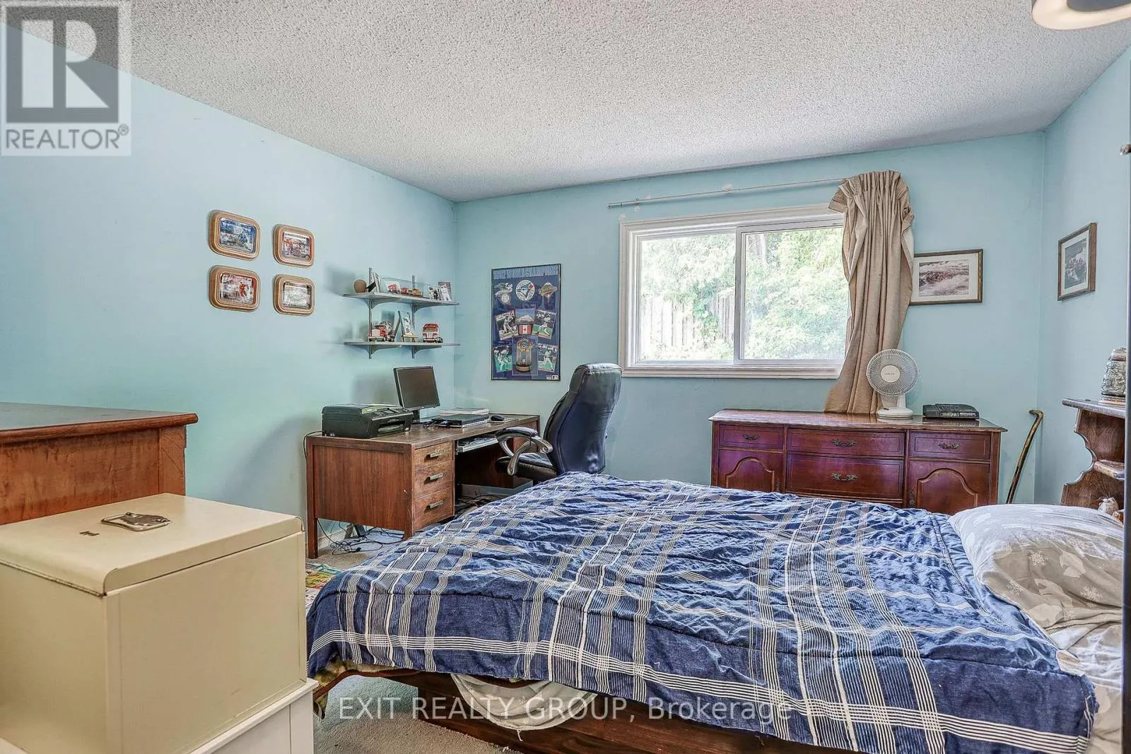44 ANGUS DRIVE