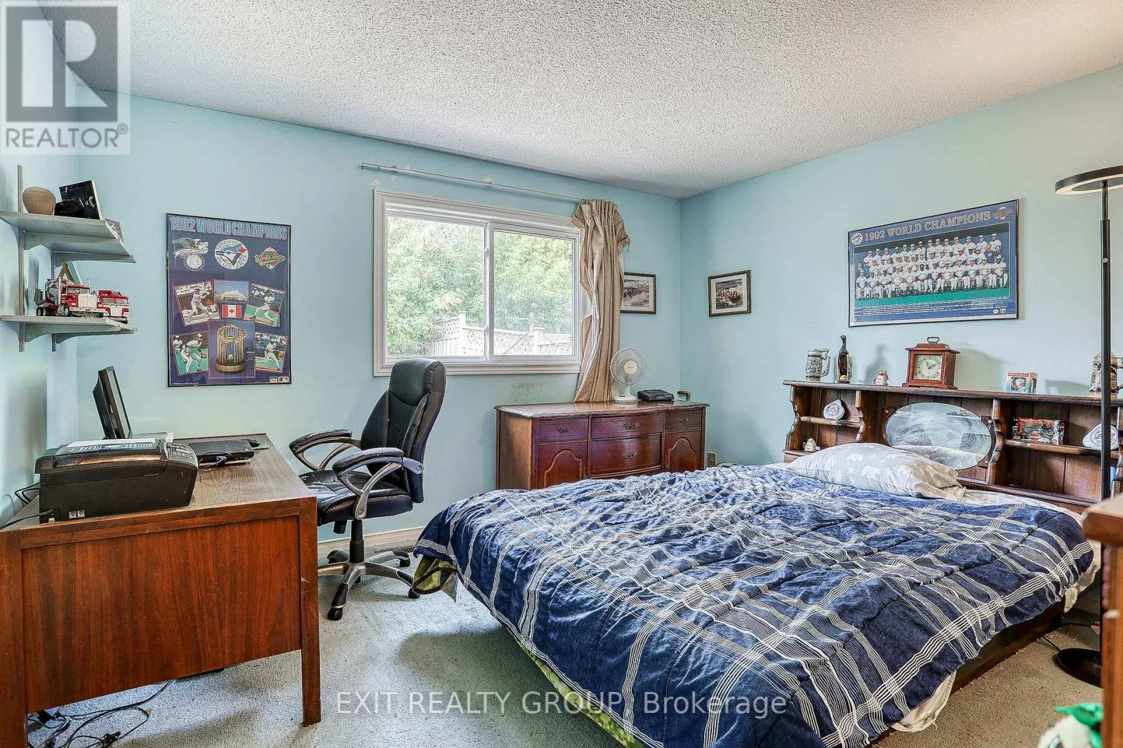 44 ANGUS DRIVE