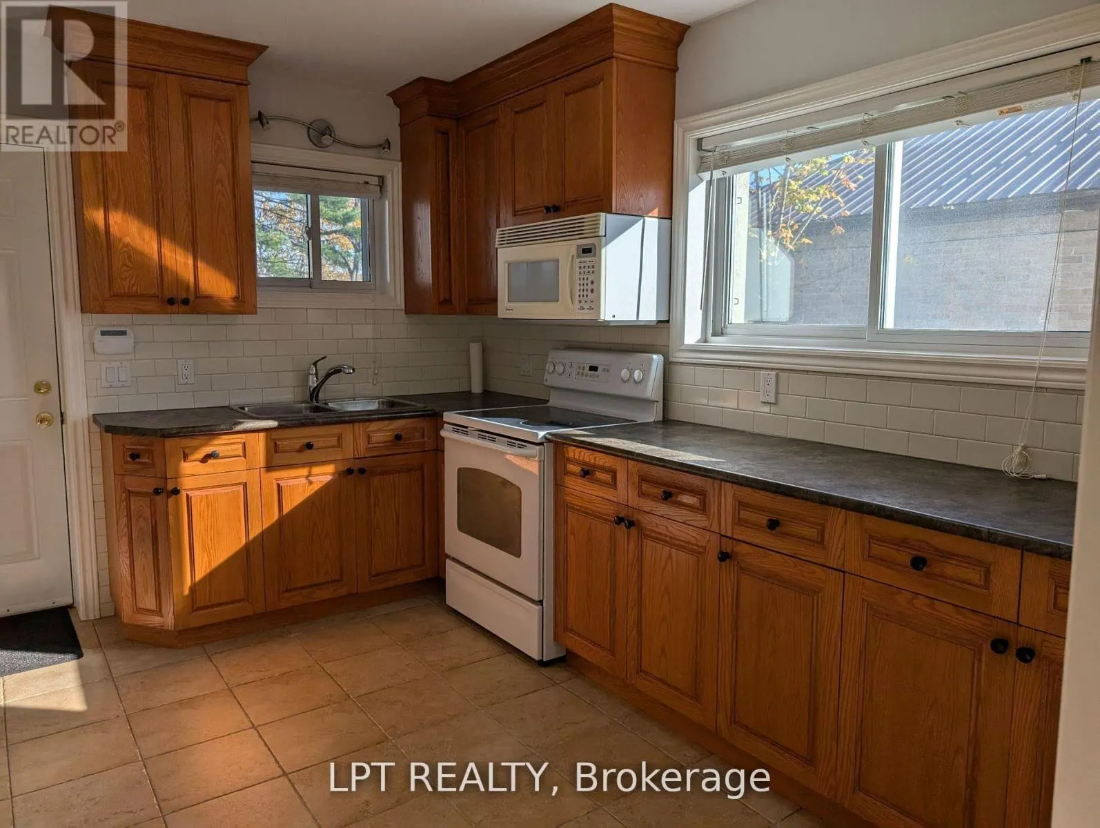 MAIN - 9 ATKINSON AVENUE