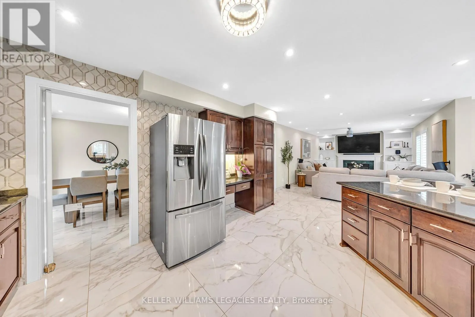 43 ALLAYDEN DRIVE