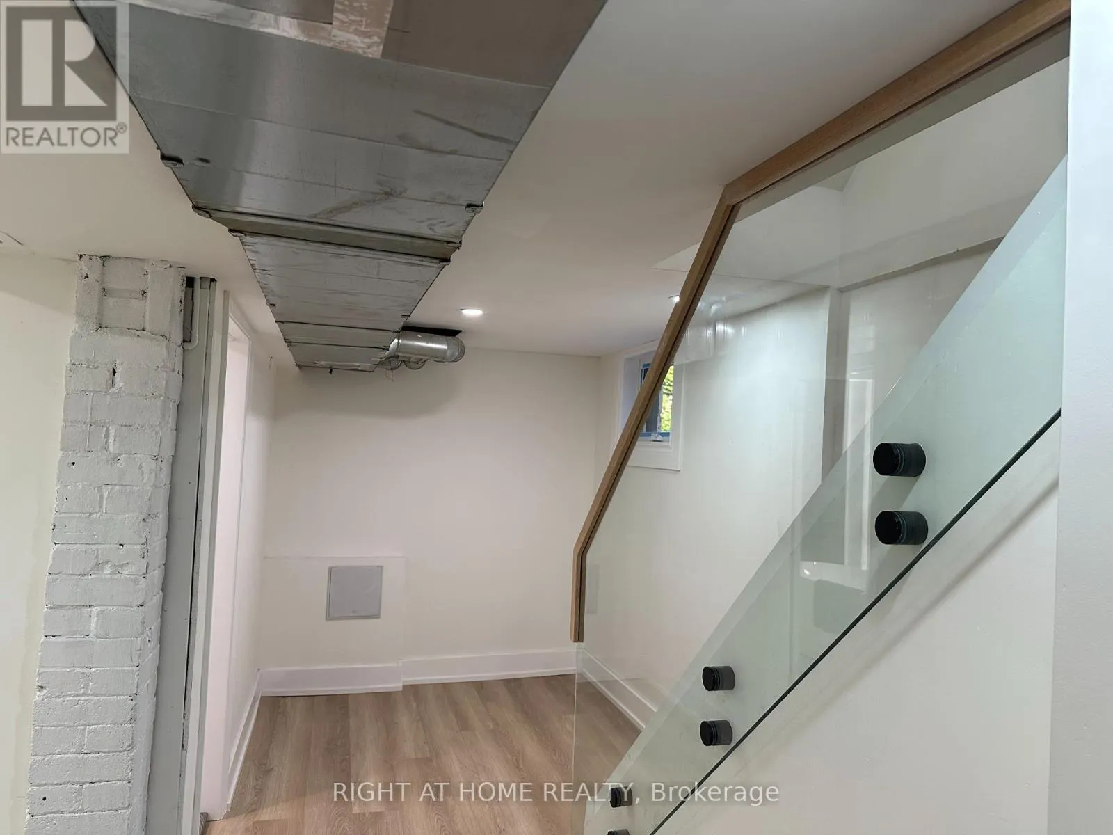 210 DEARBORN AVENUE