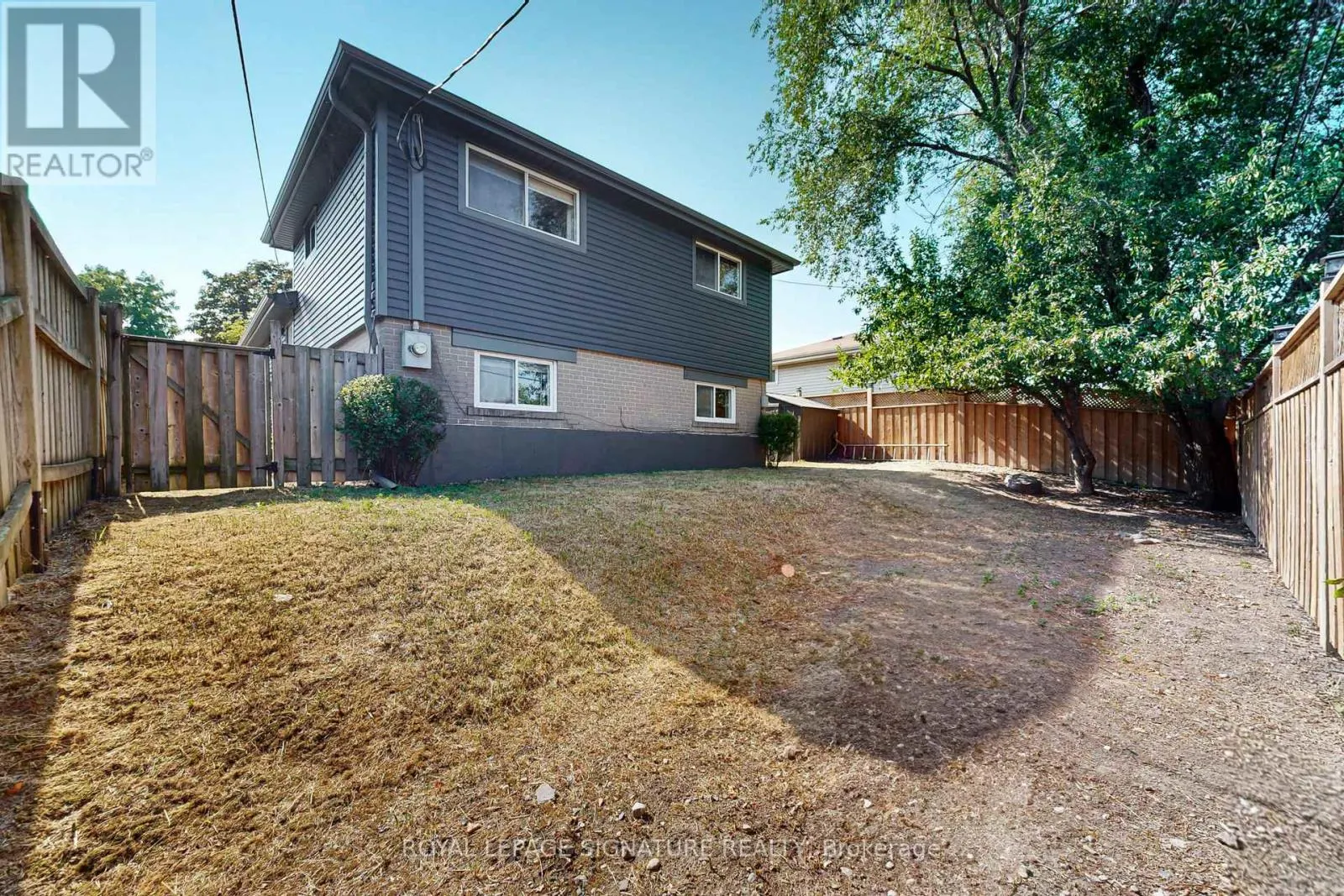 867 ANTONIO STREET