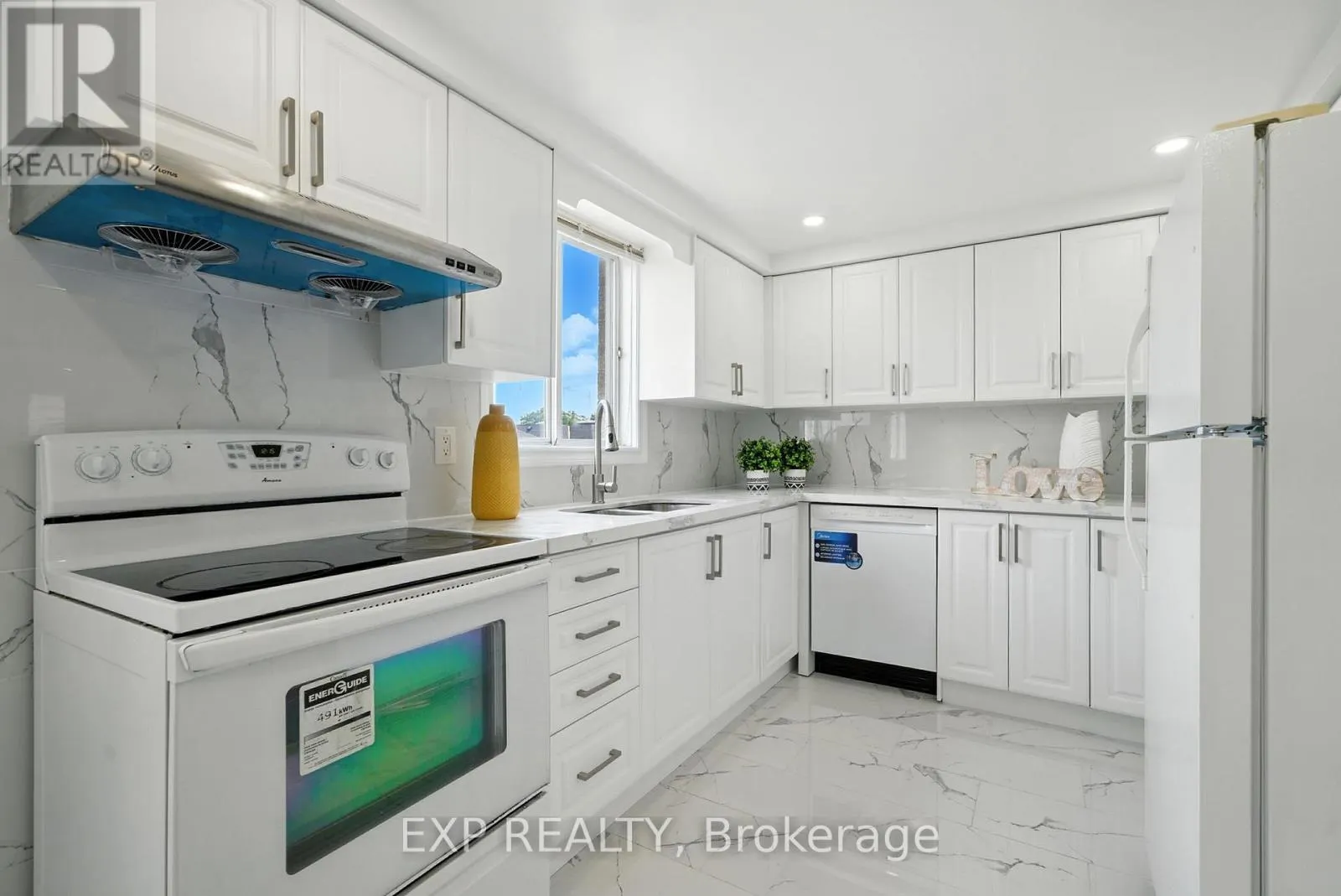 503 BROADGREEN STREET