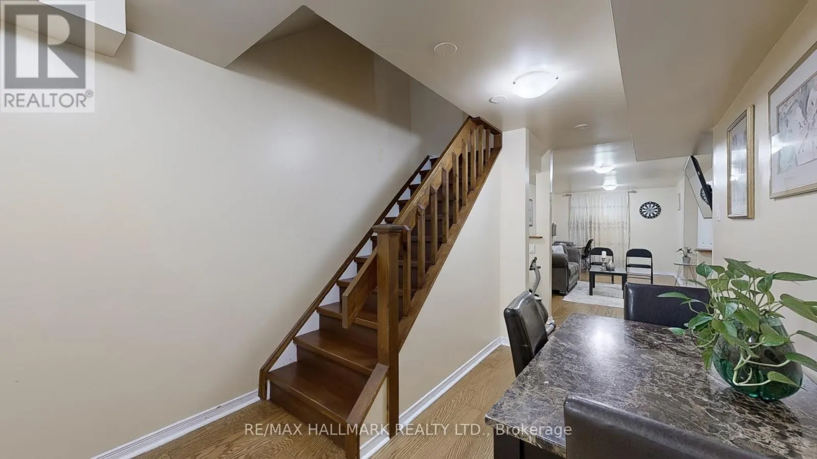 5 ECCLESFIELD DRIVE