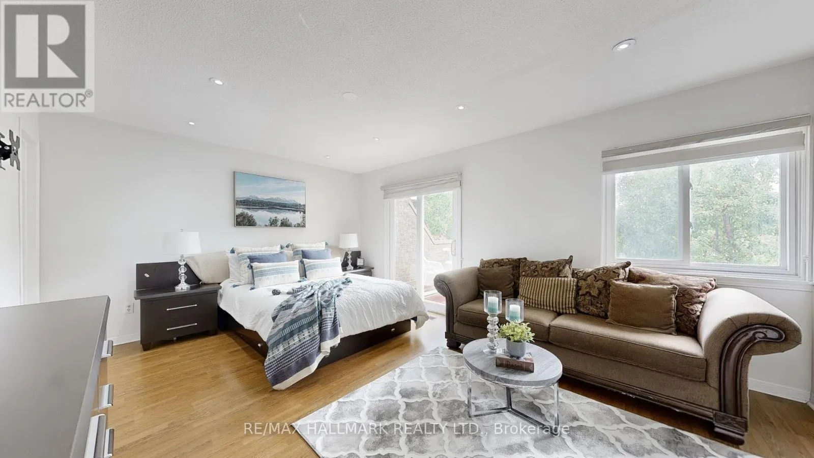 5 ECCLESFIELD DRIVE