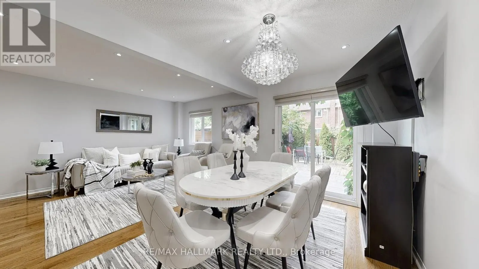 5 ECCLESFIELD DRIVE