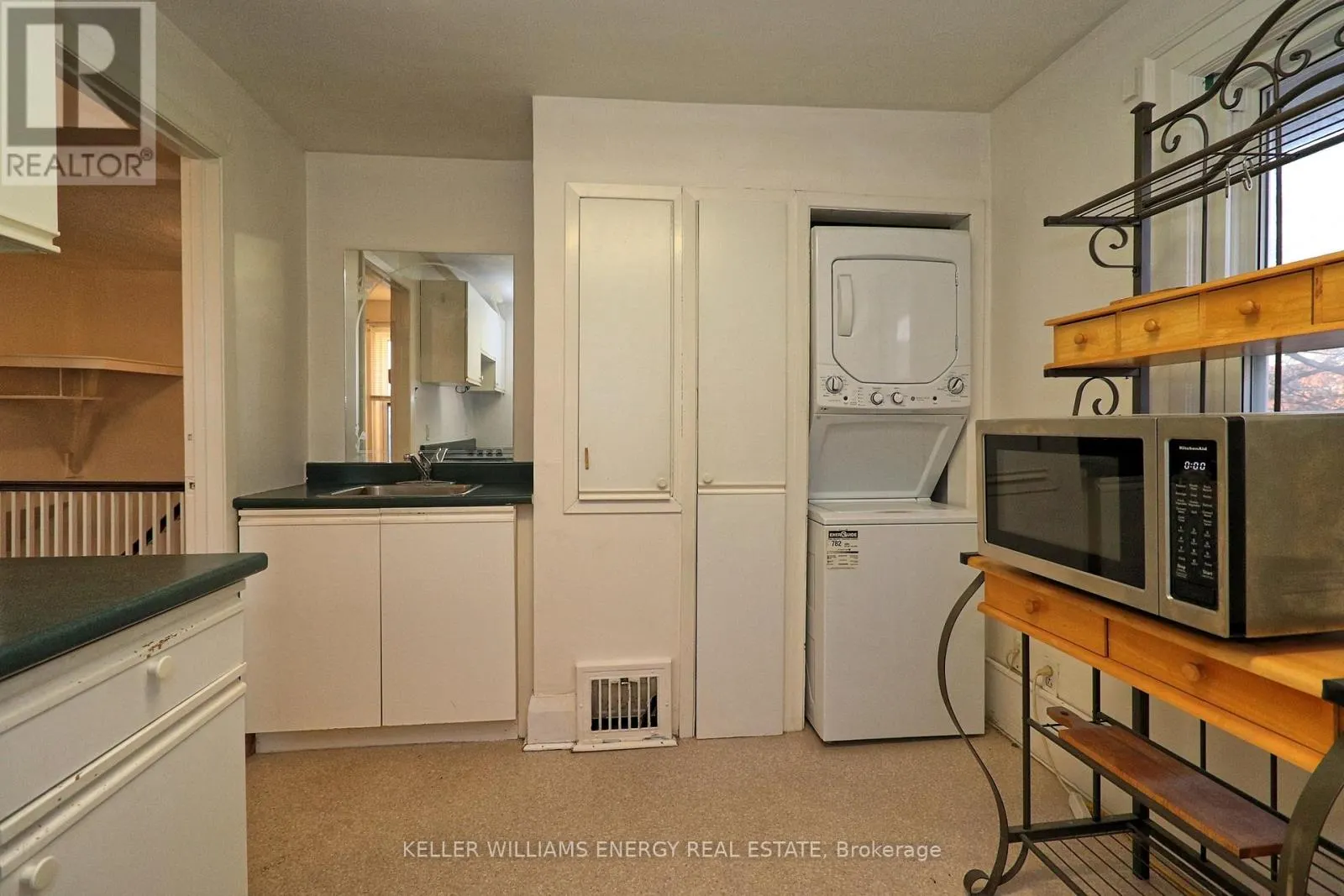 1 - 20 COLBORNE STREET W, #1