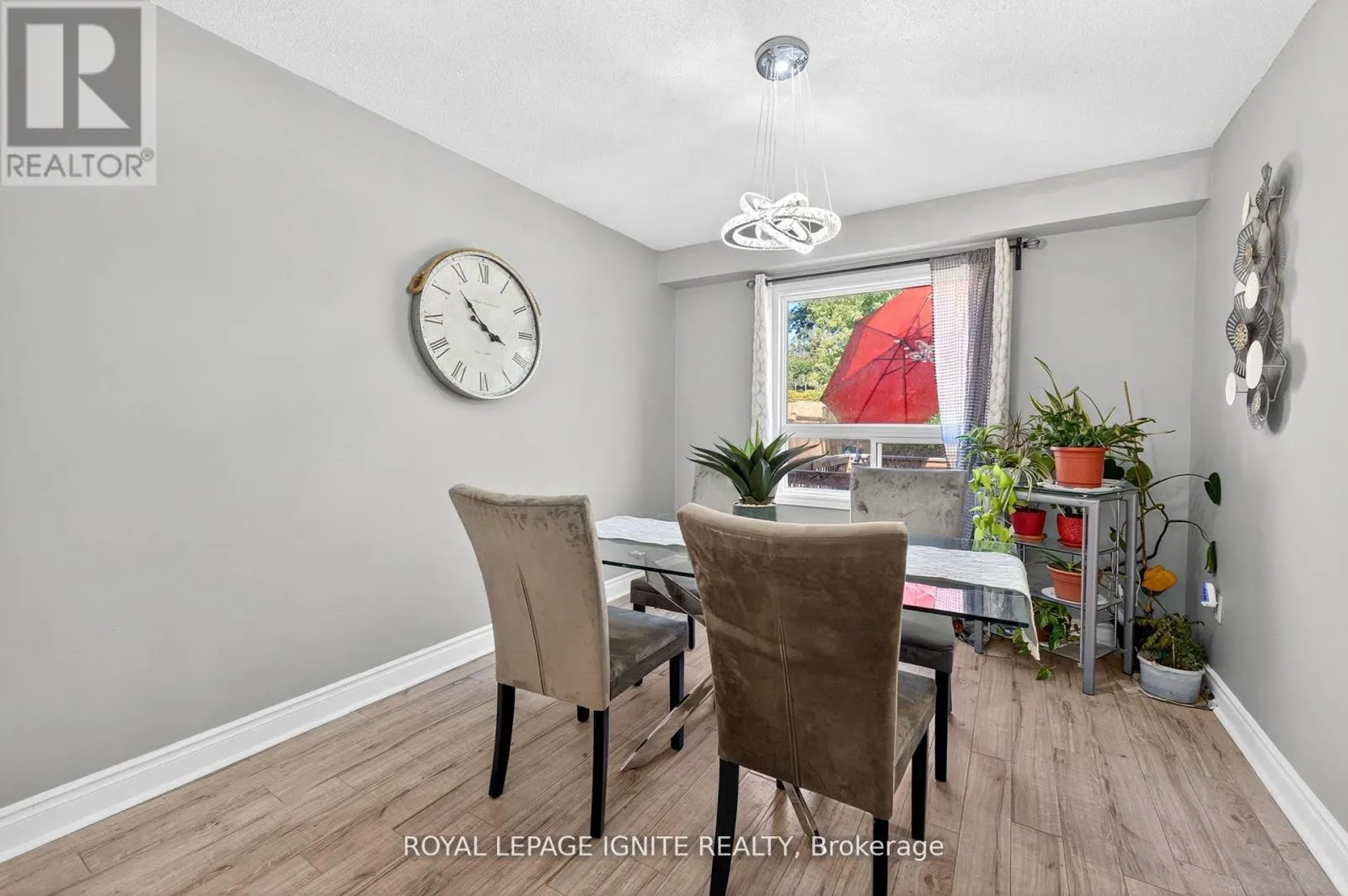 7 DUCATEL CRESCENT